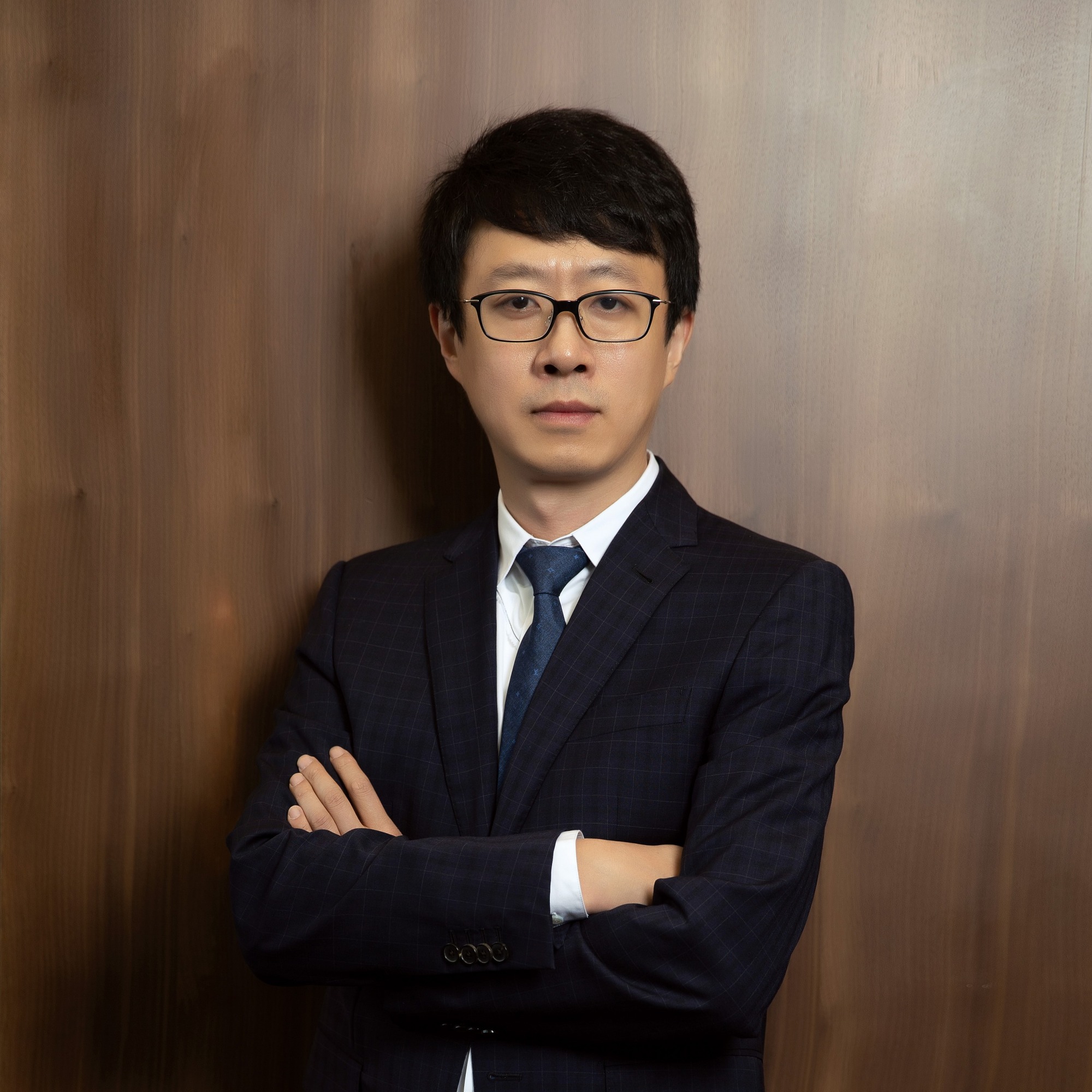 李昕