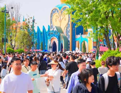 海昌海洋公园三箭齐发，“加长版”春假接待人次与营收双增长